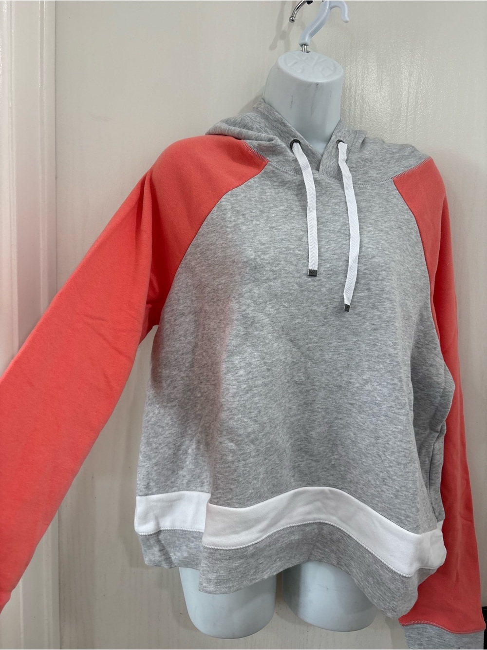 Make + Model comfy lightweight Gray and Coral Hooded Pullover Sweatshirt